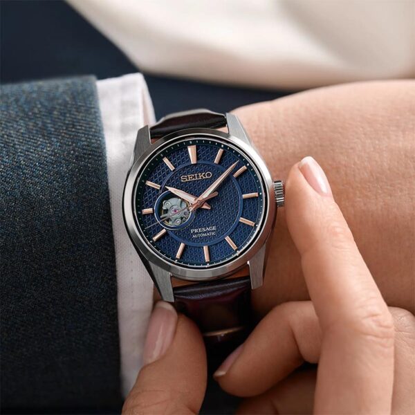 orologio da uomo automatico seiko presage sharp edged blu con cinturino in pelle marrone