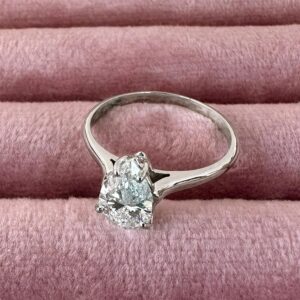 anello solitario diamante goccia lg665413131