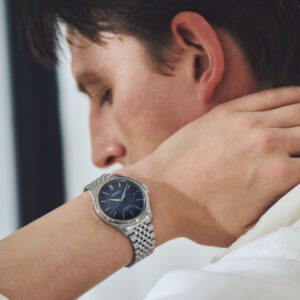Orologio-Seiko-Presage-Classic-Ai-Iro-Blu-giapponese-Automatico-Bracciale-Acciaio-SPB525J1-2