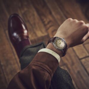 Orologio-Seiko-Presage-Classic-Series-Limited Edition Quadrante Marrone Cinturino Pelle-SPB529J1-3