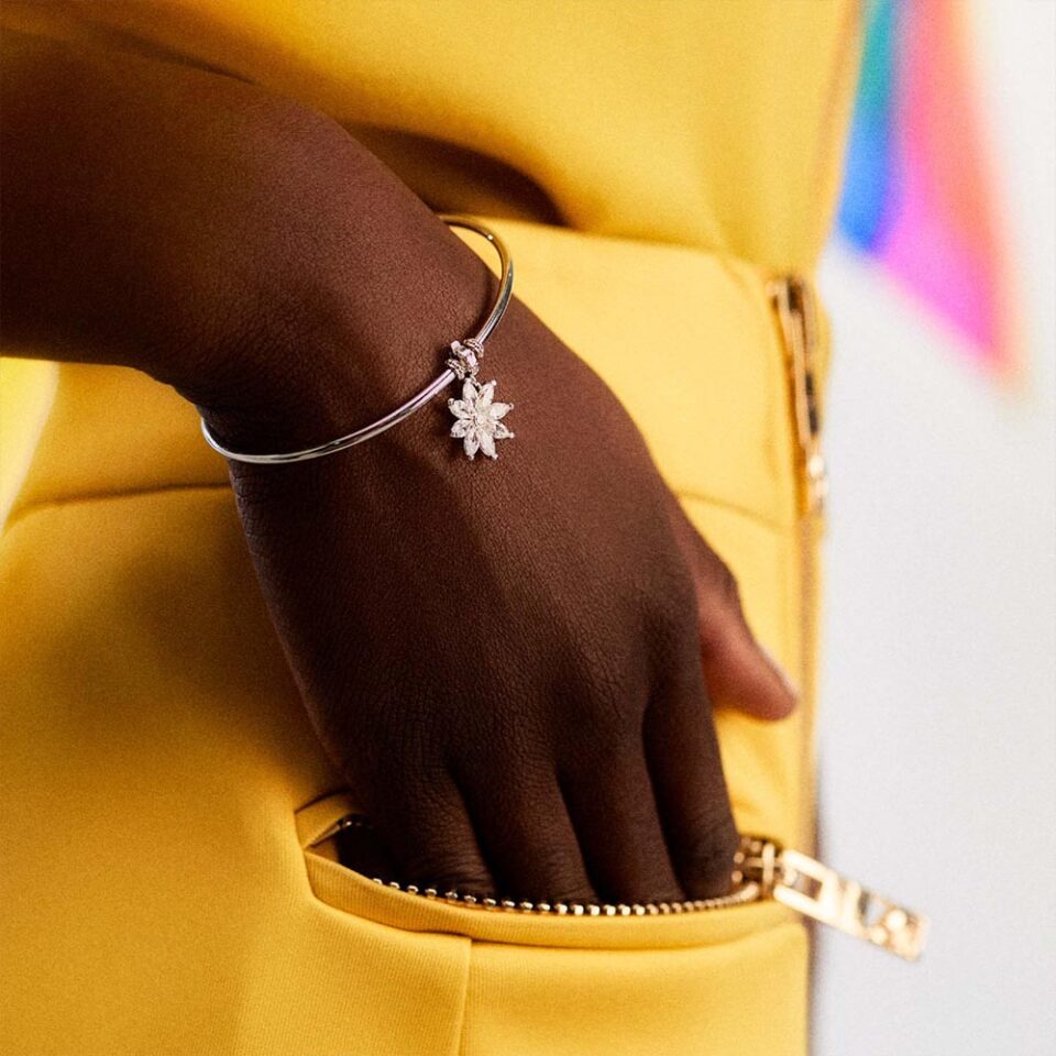 ciondolo charm rosato fiore argento rz219r